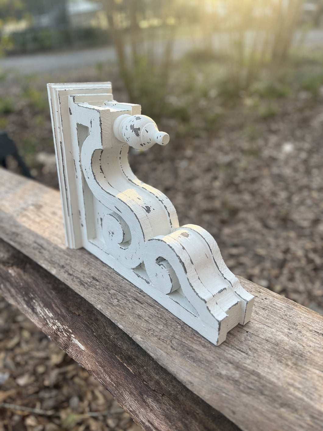 Distressed White Corbel Pair with Finial